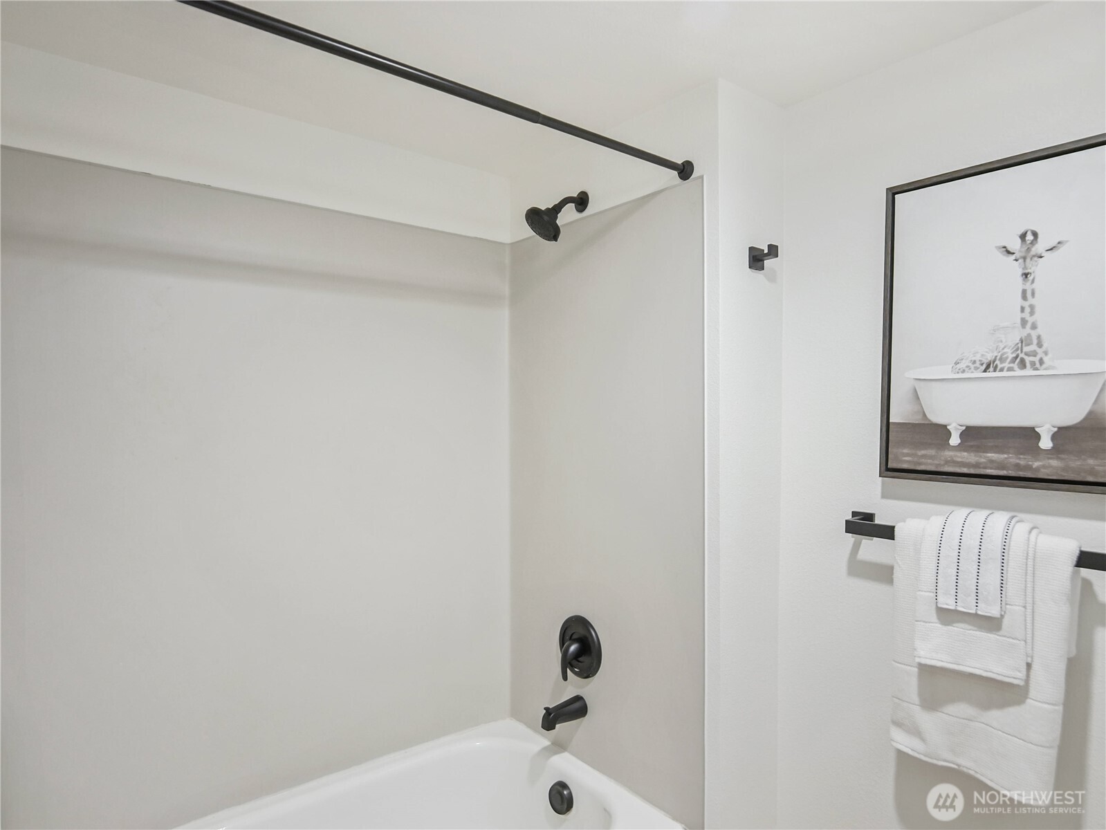420 Valley Street, Unit W409 Seattle, WA 98109 - Photo 13 of 31