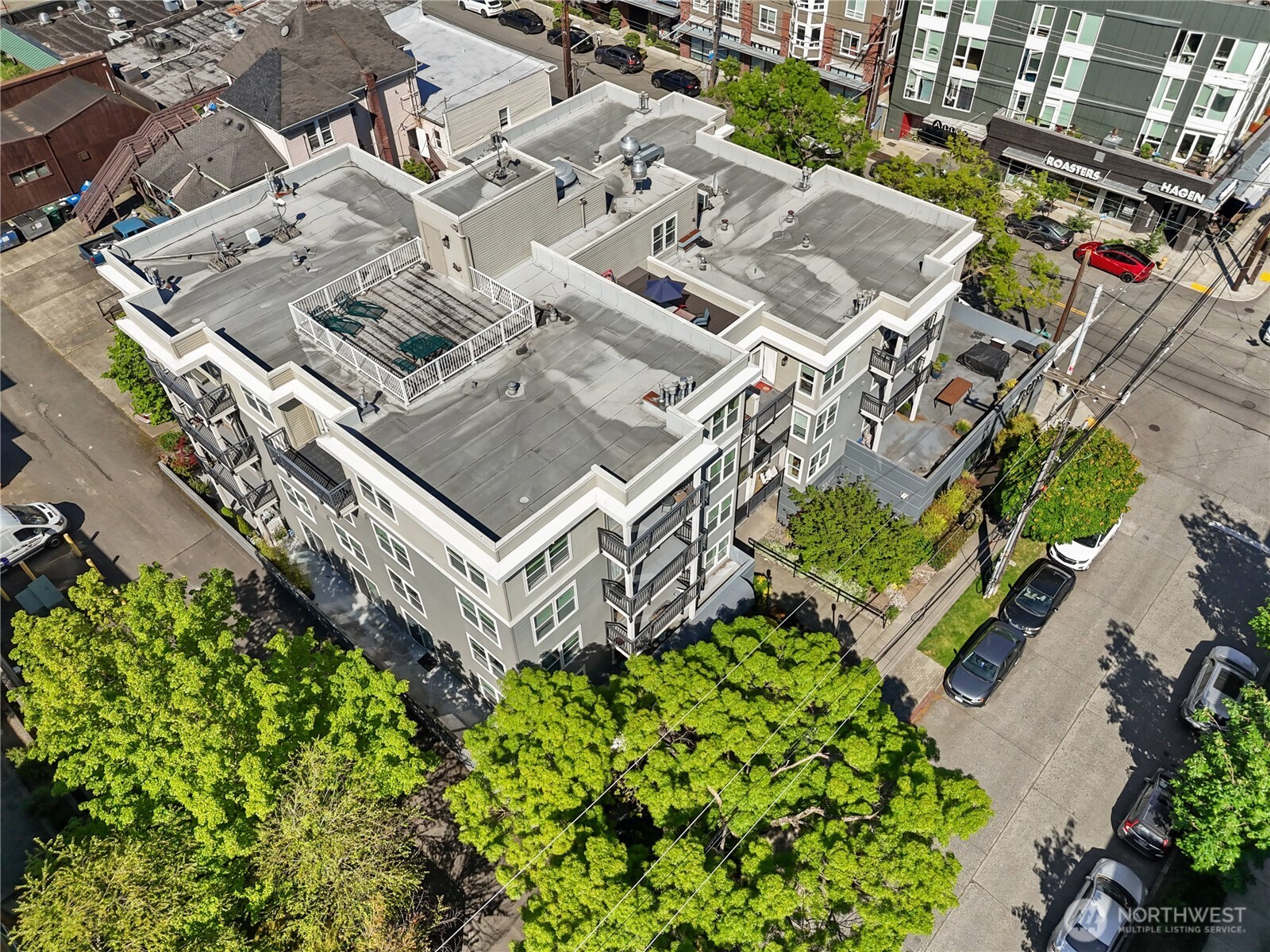 420 Valley Street, Unit W409 Seattle, WA 98109 - Photo 23 of 31