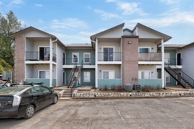 $675 | 12166 Metric Boulevard, Unit 212, Austin, TX 78758
