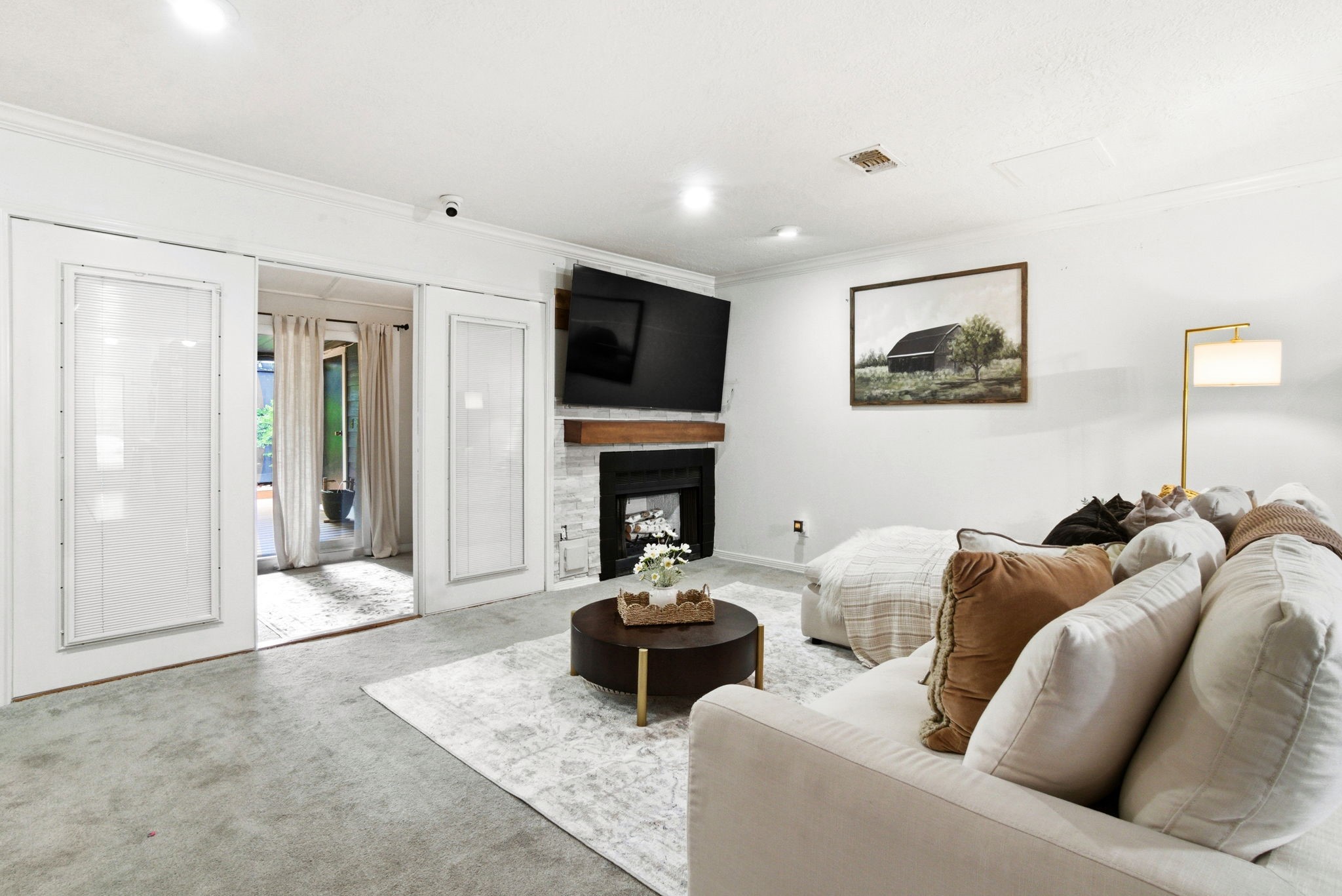 2030 Plantation Drive, Unit B4 Conroe, TX 77301 - Photo 11 of 39