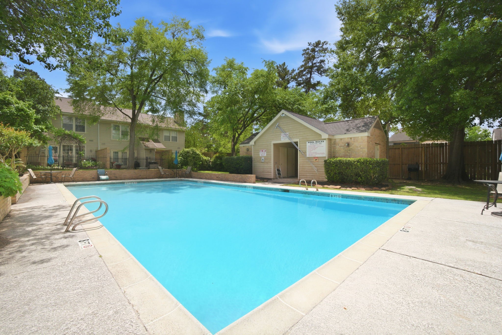 2030 Plantation Drive, Unit B4 Conroe, TX 77301 - Photo 35 of 39