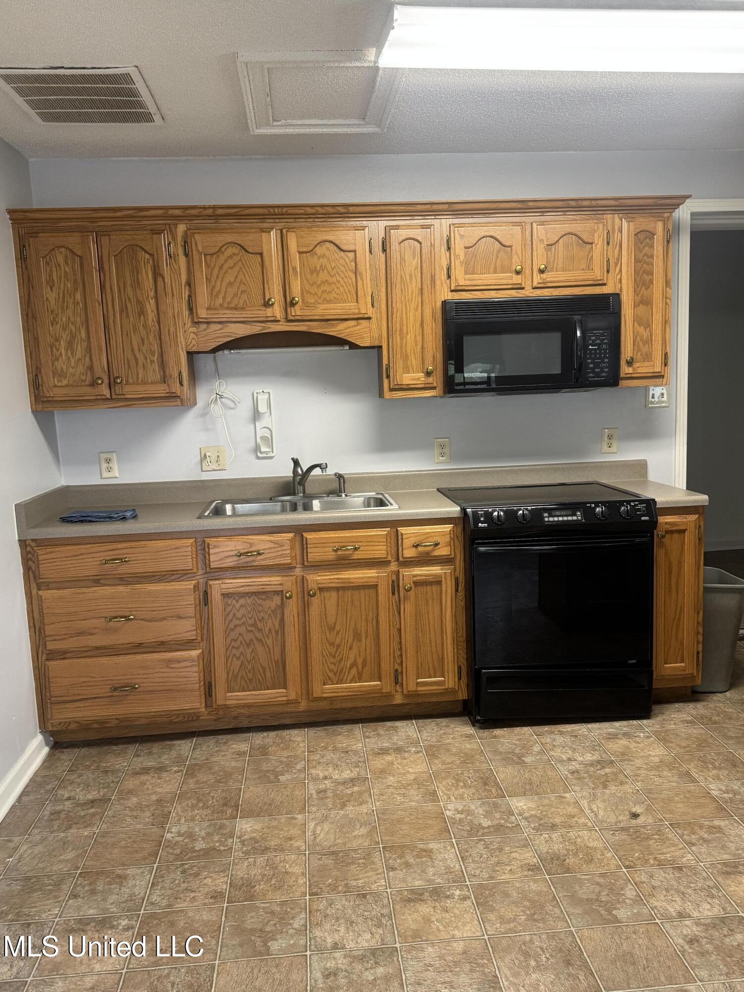 1201 Wheeler Road Hernando, MS 38632 - Photo 36 of 64 IMG_2181