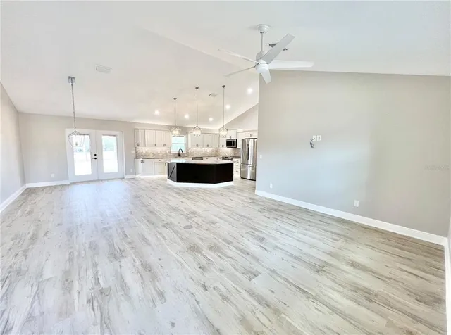 $529,900 | 6425 Southwest 180 Circle, Dunnellon, FL 34432