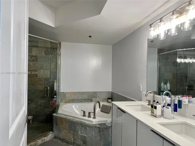 $3,000 | 2681 North Flamingo Road, Unit 1806S, Sunrise, FL 33323