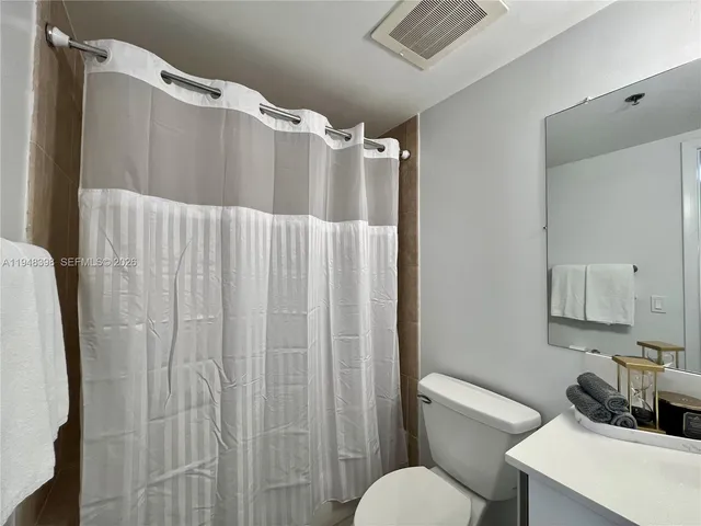 $3,000 | 2681 North Flamingo Road, Unit 1806S, Sunrise, FL 33323