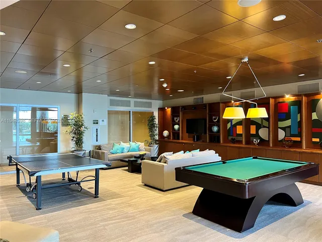 $3,000 | 2681 North Flamingo Road, Unit 1806S, Sunrise, FL 33323