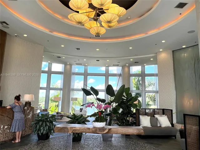 $3,000 | 2681 North Flamingo Road, Unit 1806S, Sunrise, FL 33323