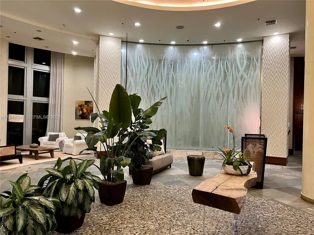 $3,000 | 2681 North Flamingo Road, Unit 1806S, Sunrise, FL 33323