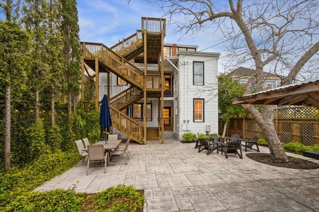 $675,000 | 1607 Avenue L, Galveston, TX 77550