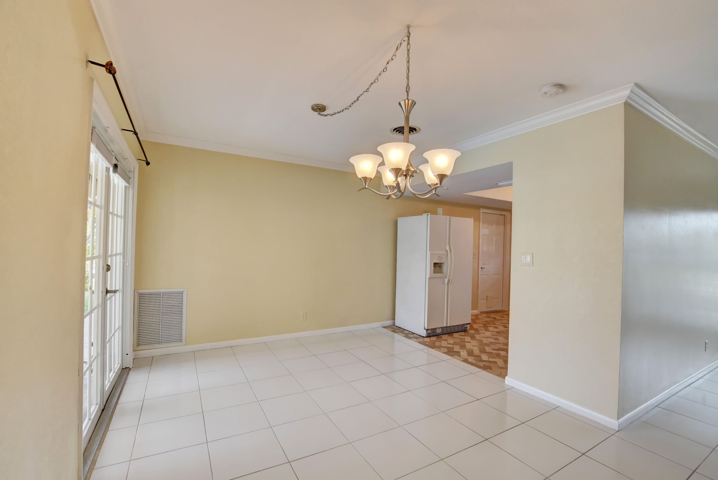 27 Southwest 9th Avenue Boca Raton, FL 33486 - Photo 12 of 55 Dining room
