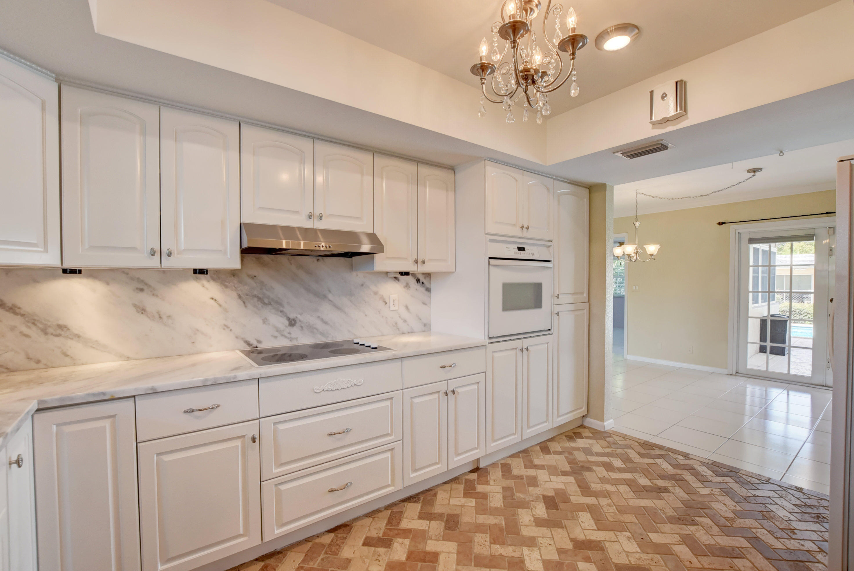 27 Southwest 9th Avenue Boca Raton, FL 33486 - Photo 16 of 55 Updated kitchen
