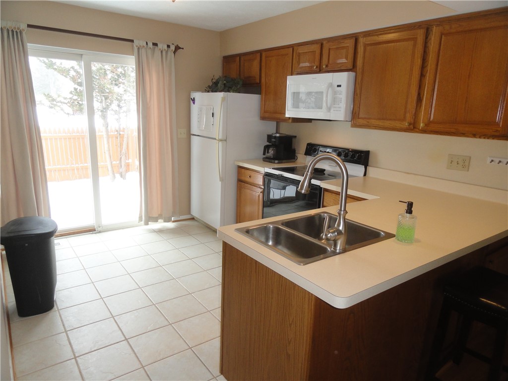 64 Greenway Boulevard Riga, NY 14428 - Photo 9 of 31