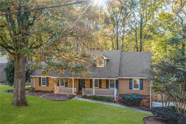 front view of house with a yard