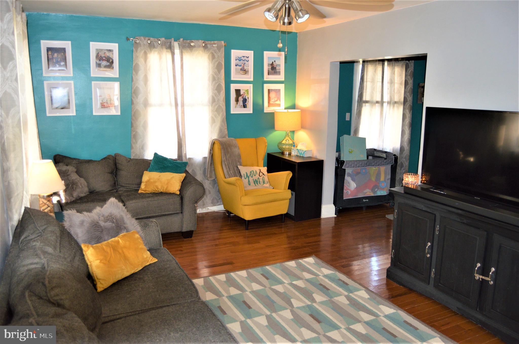109 Osborn Road Aberdeen, MD 21001 - Photo 4 of 22 Living Room