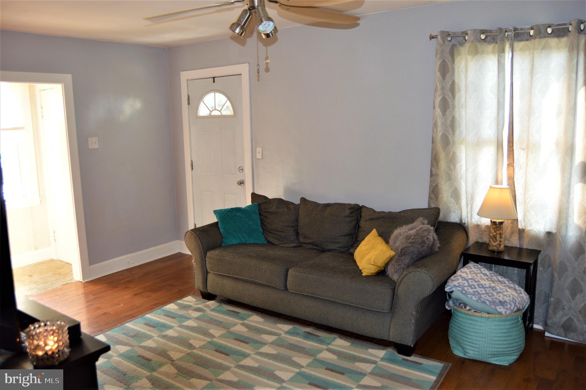 109 Osborn Road Aberdeen, MD 21001 - Photo 5 of 22 Living Room