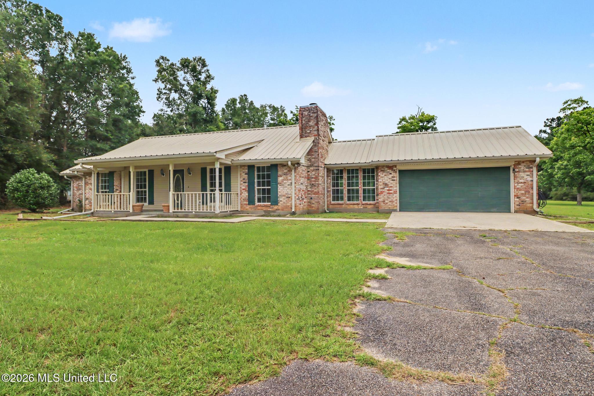 256 Morgan Seal Road Picayune, MS 39466 - Photo 2 of 26 IMG_4074