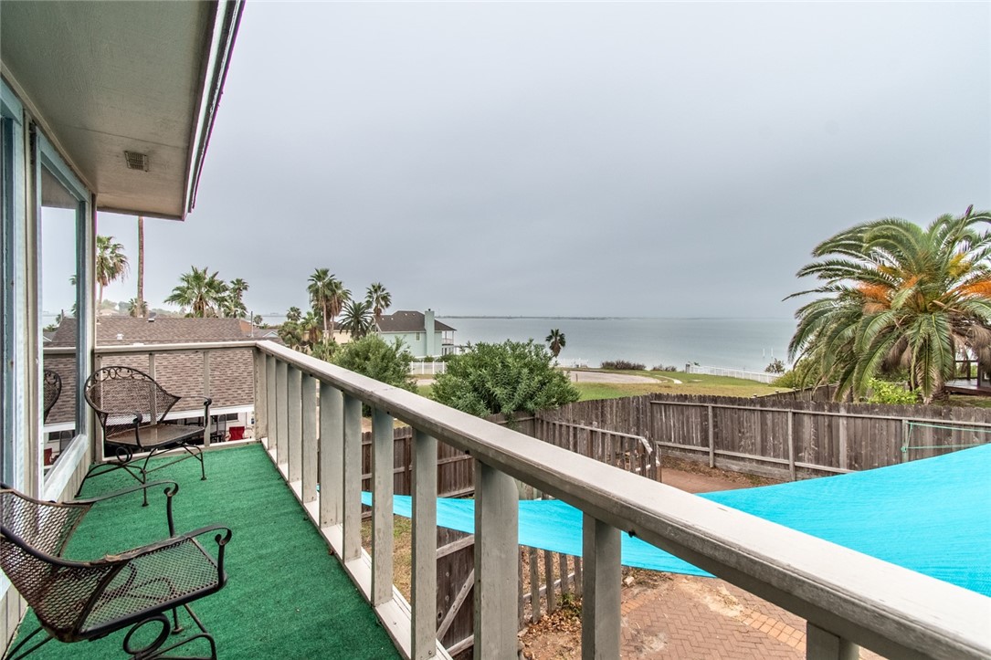 930 Waterview Street Portland, TX 78374 - Photo 2 of 38 a view of a balcony with chairs