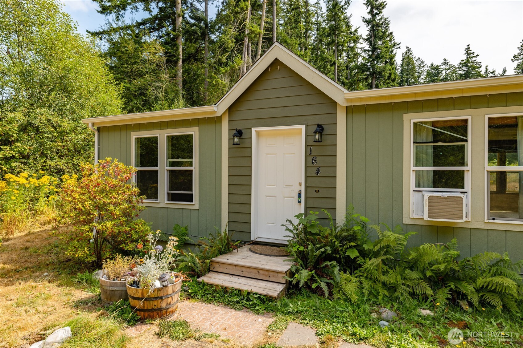 164 East Sleeper Road Oak Harbor, WA 98277 - Photo 3 of 23 Gallery Image 3