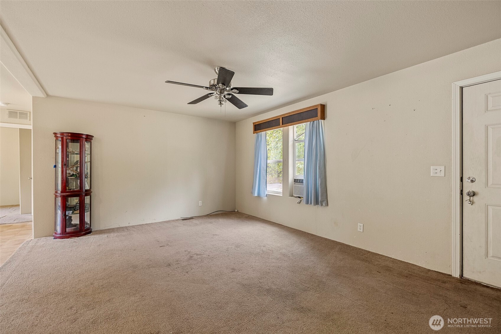 164 East Sleeper Road Oak Harbor, WA 98277 - Photo 5 of 23 Gallery Image 5