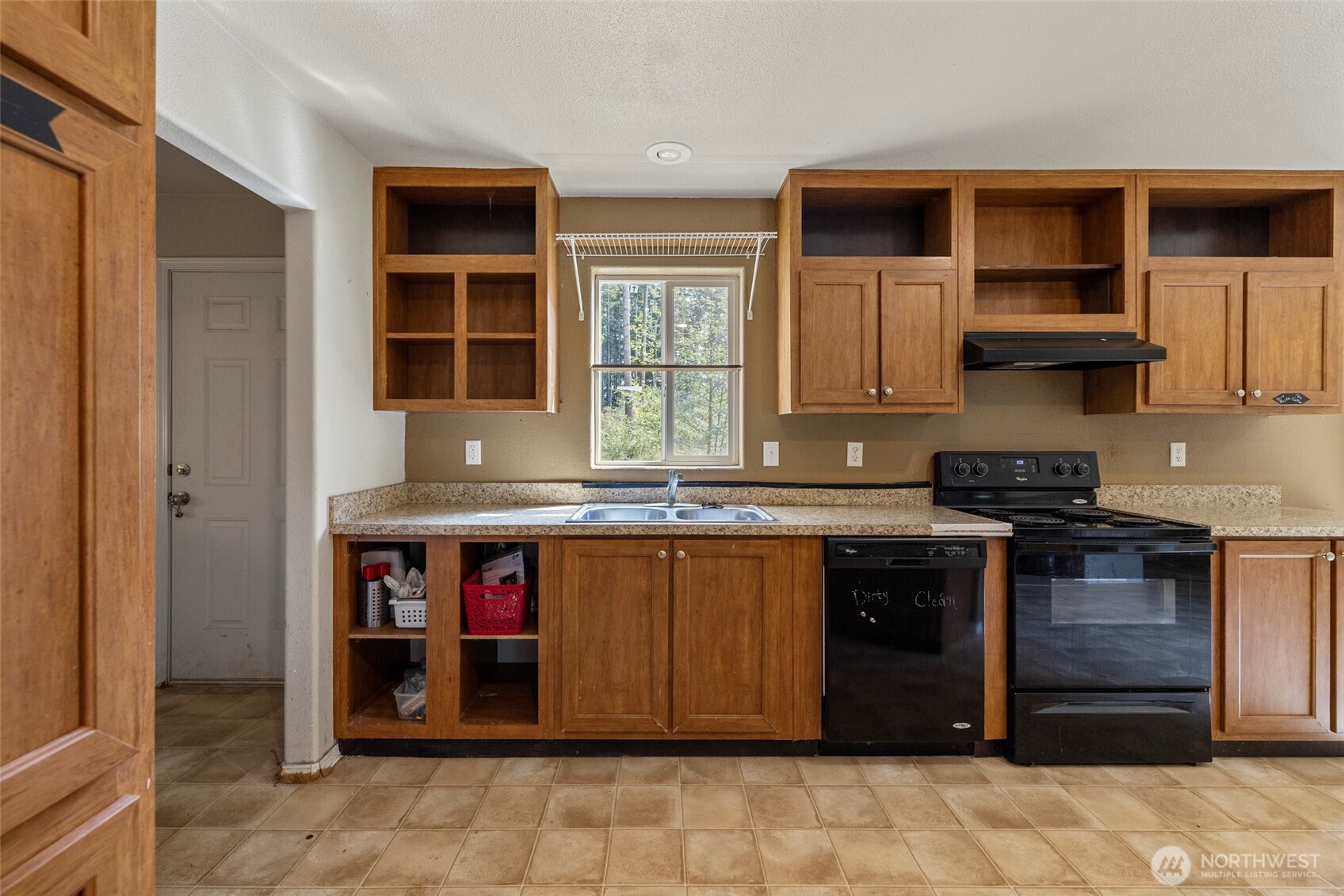 164 East Sleeper Road Oak Harbor, WA 98277 - Photo 9 of 23 Gallery Image 9