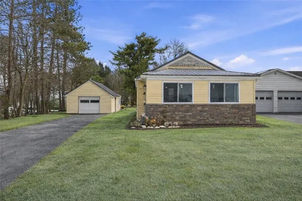 $149,997 | 1541 Woodland Avenue, Franklin, PA 16323