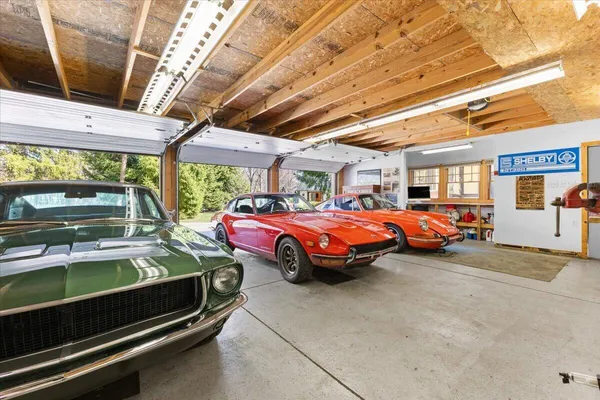 $850,000 | 2656 Burnham Road, Royal Oak, MI 48073