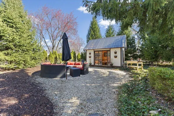 $850,000 | 2656 Burnham Road, Royal Oak, MI 48073