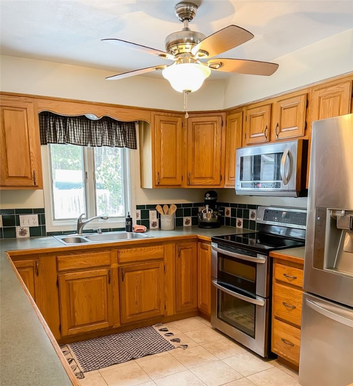 353 Matteson Road Scituate, RI 02831 - Photo 9 of 34 Kitchen
