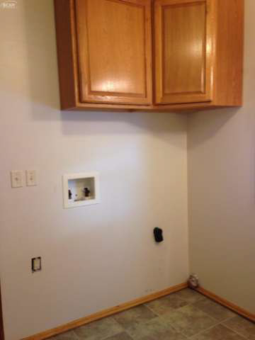 9453 Swaffer Road Vassar, MI 48768 - Photo 12 of 14 20458432-11.JPG