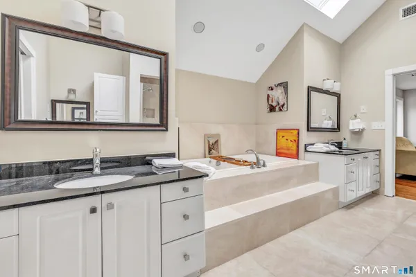 $1,799,000 | 101 Northwood Drive, Easton, CT 06612