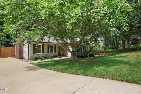 $365,000 | 7909 Twin Oak Court, Raleigh, NC 27615