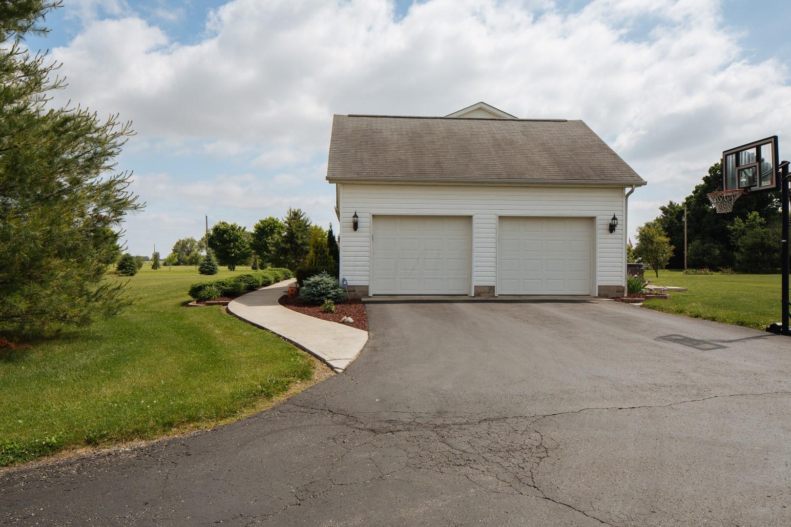 6219 Thomas Road Radnor, OH 43066 - Photo 36 of 37 Gallery Image 36