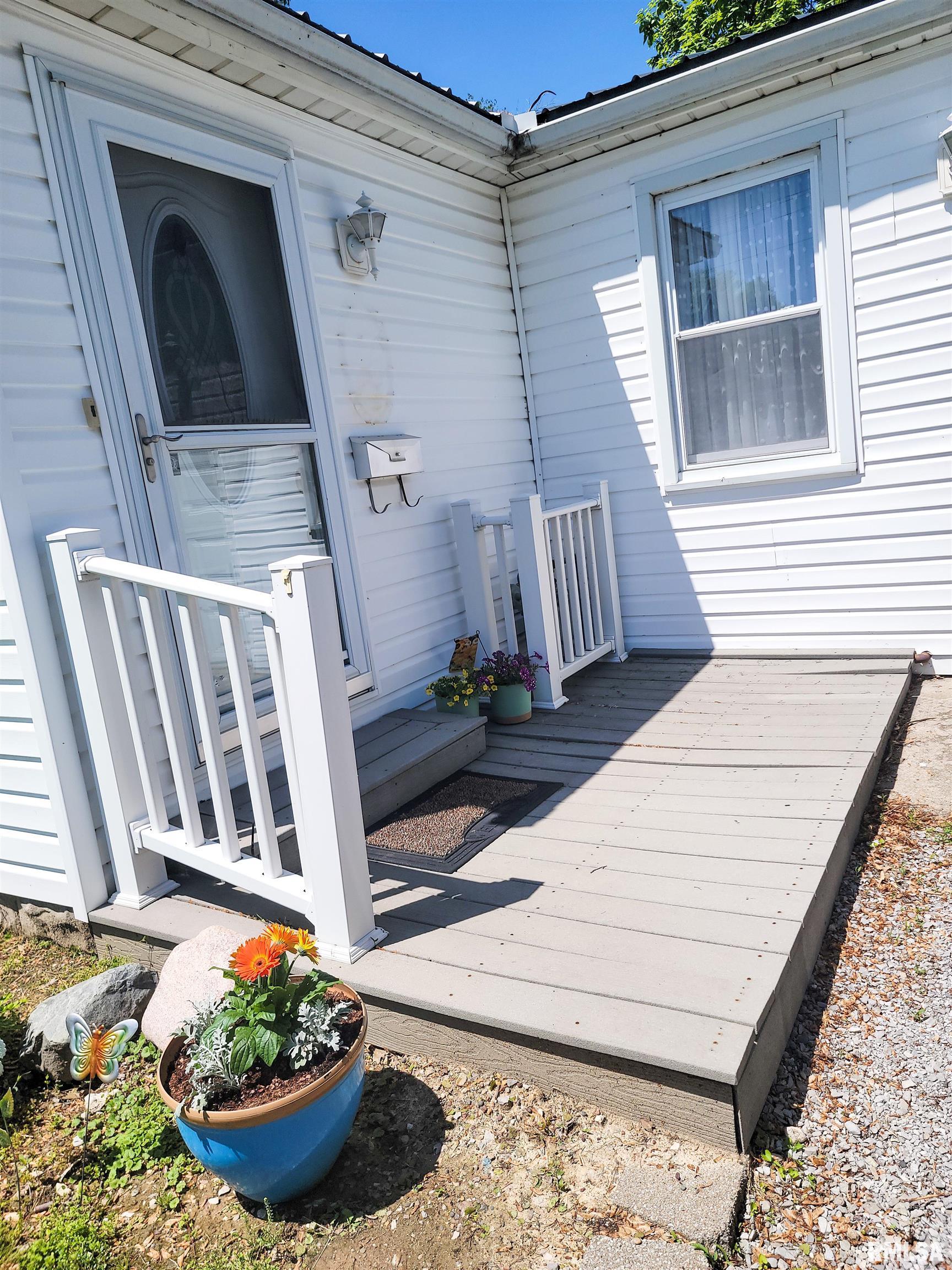 214 West 12th Street Flora, IL 62839 - Photo 12 of 62