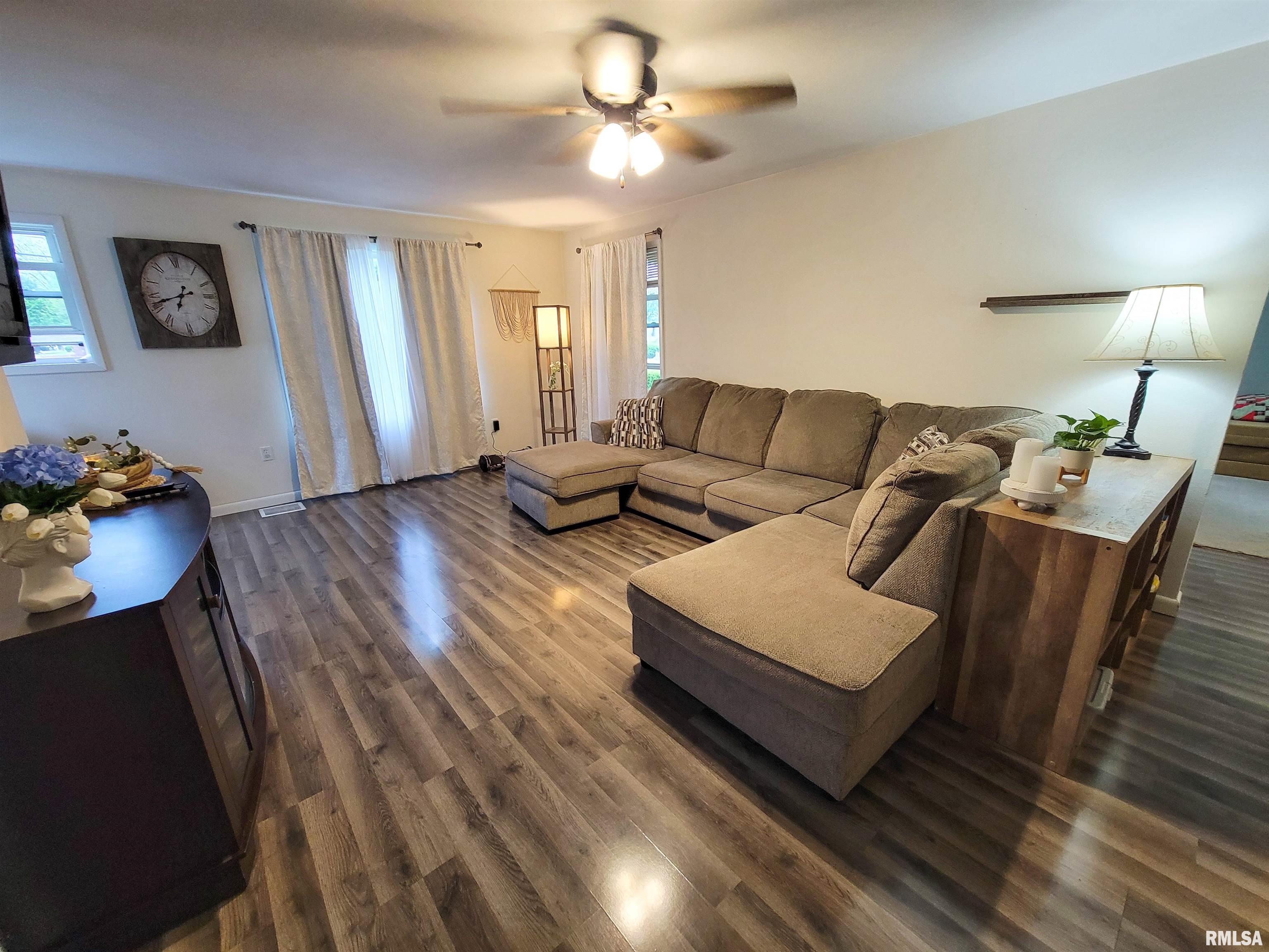 214 West 12th Street Flora, IL 62839 - Photo 20 of 62