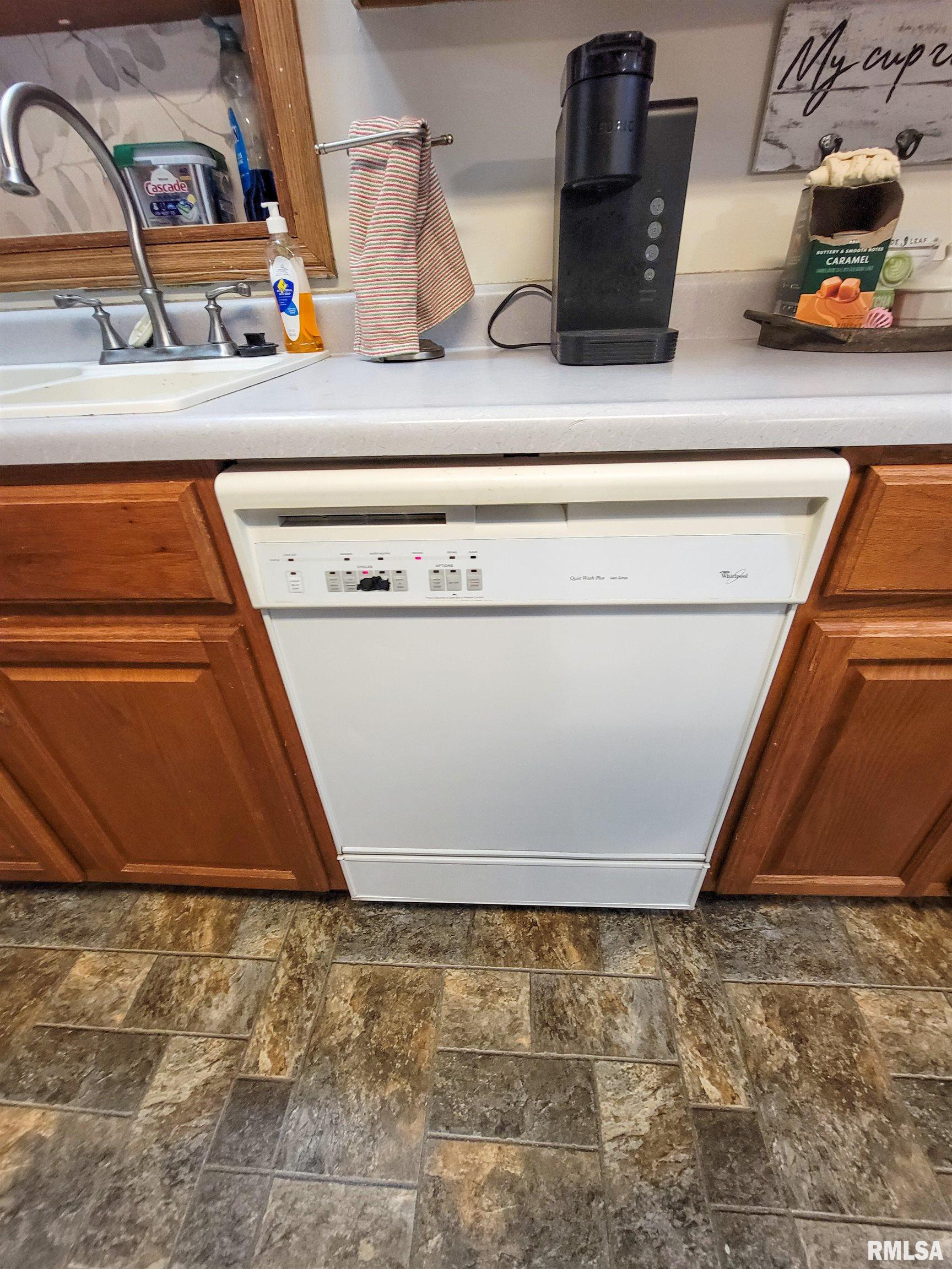 214 West 12th Street Flora, IL 62839 - Photo 27 of 62