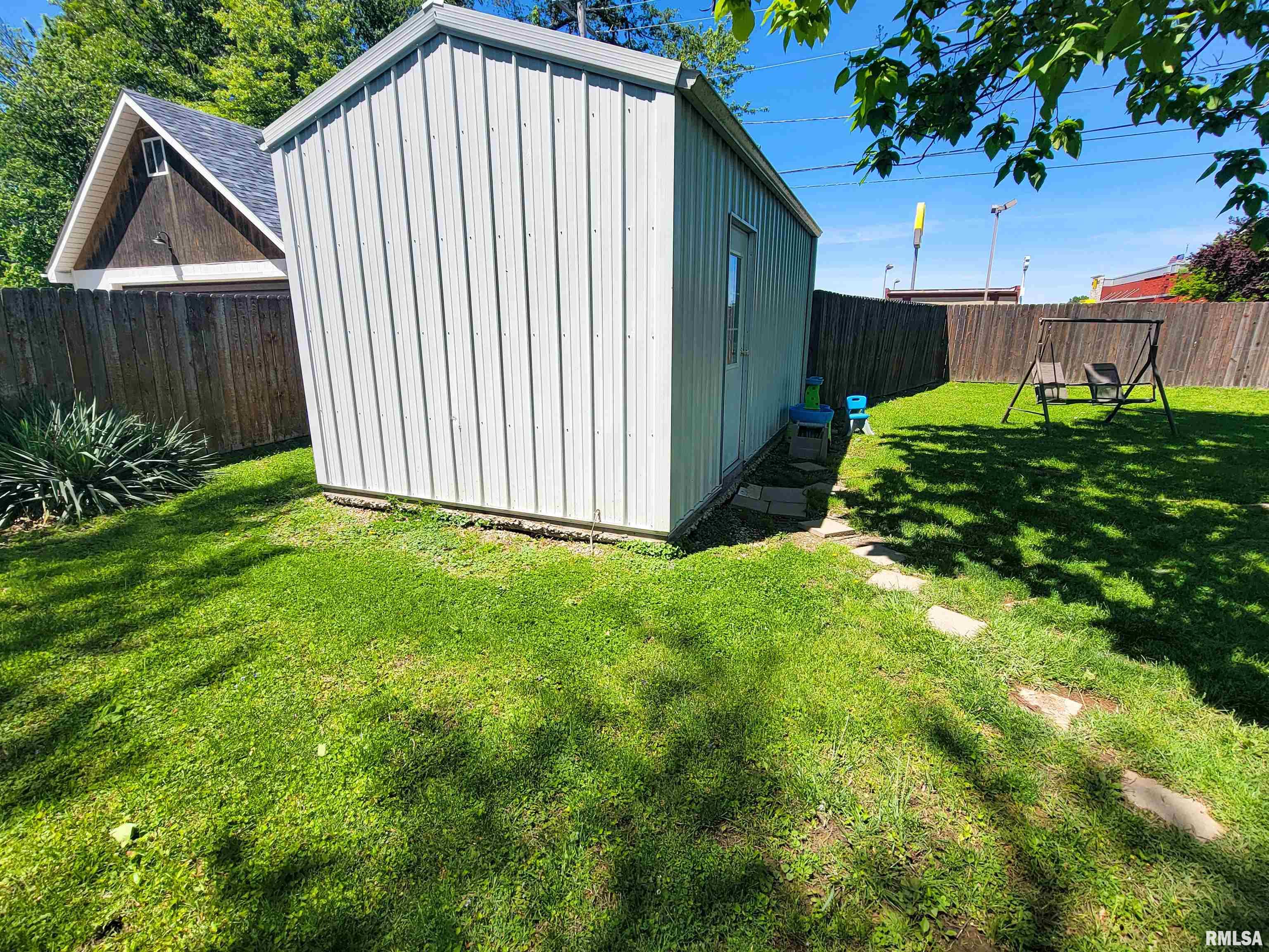 214 West 12th Street Flora, IL 62839 - Photo 56 of 62