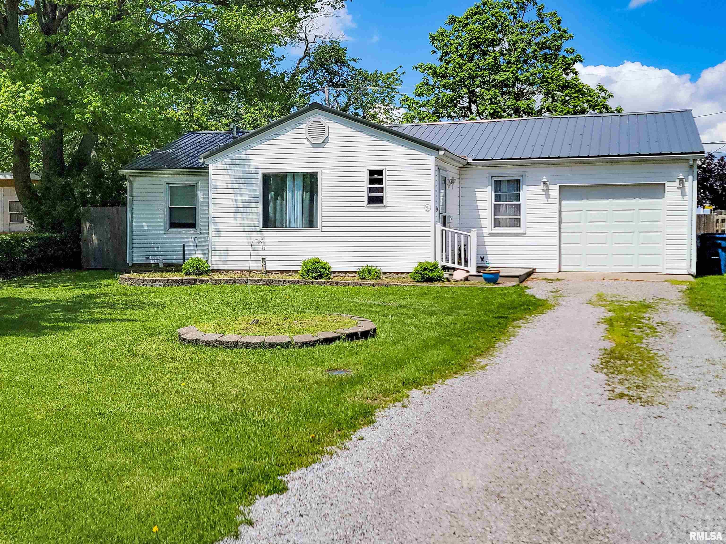 214 West 12th Street Flora, IL 62839 - Photo 7 of 62