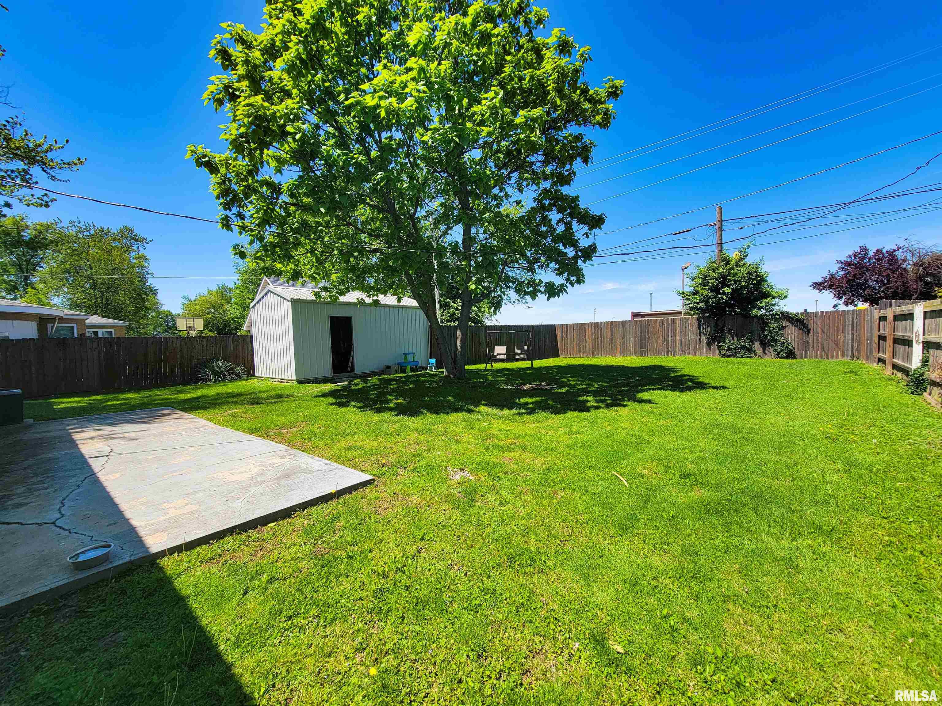 214 West 12th Street Flora, IL 62839 - Photo 8 of 62