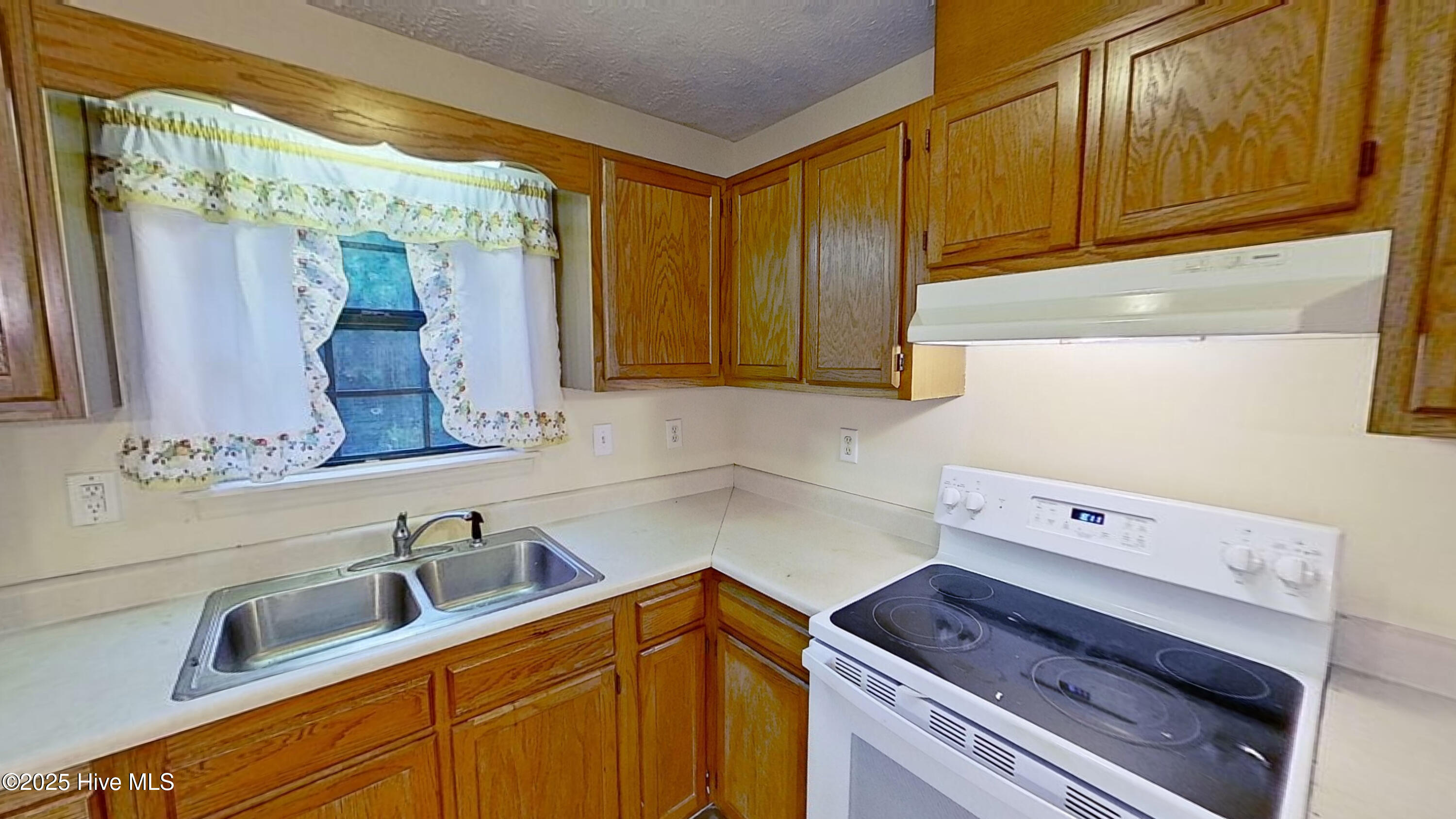 237 Bountiful Lane Castle Hayne, NC 28429 - Photo 7 of 19 06- 237 Bountiful Ln