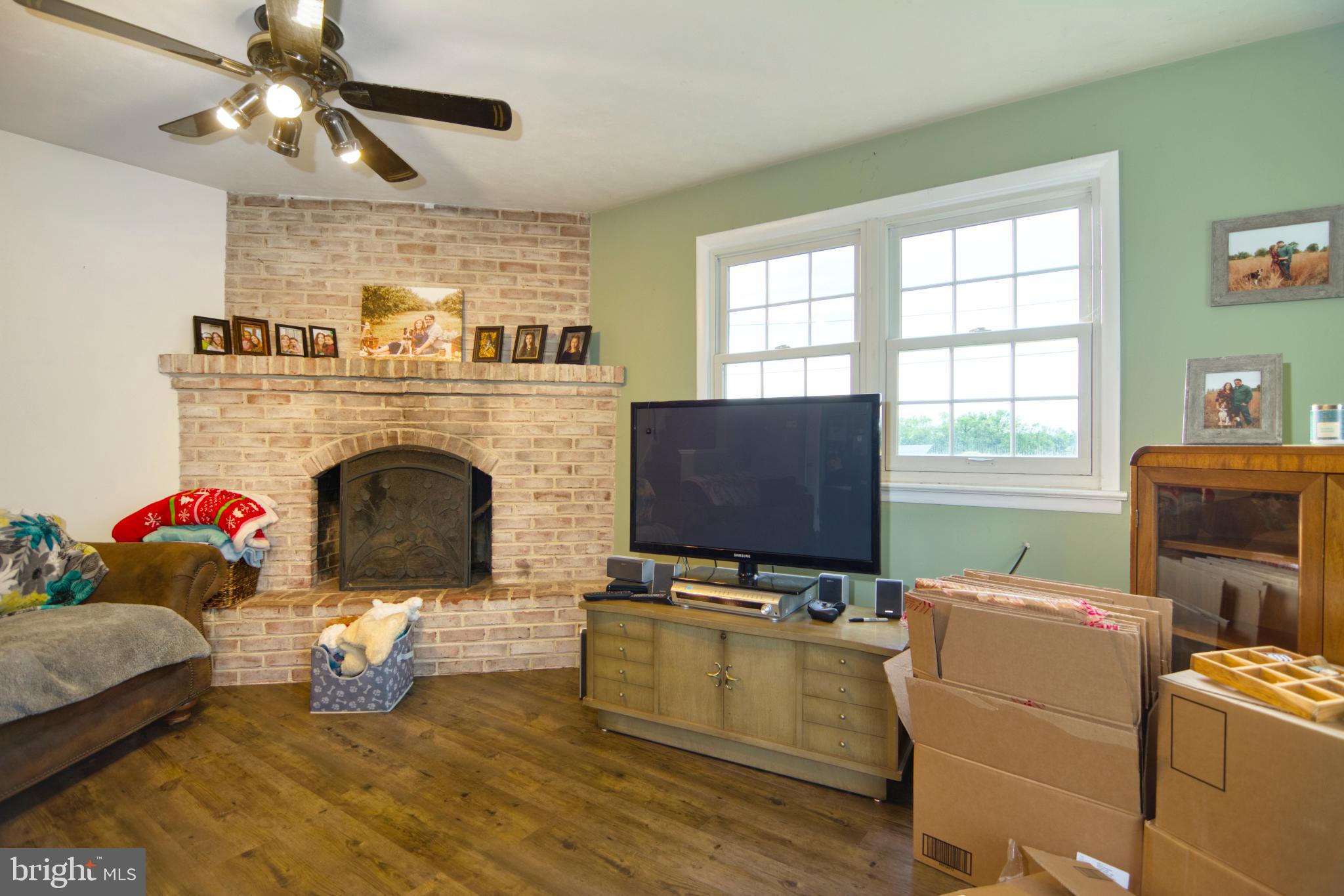 1307 Mapledale Road Elizabethtown, PA 17022 - Photo 11 of 28 Gallery Image 11