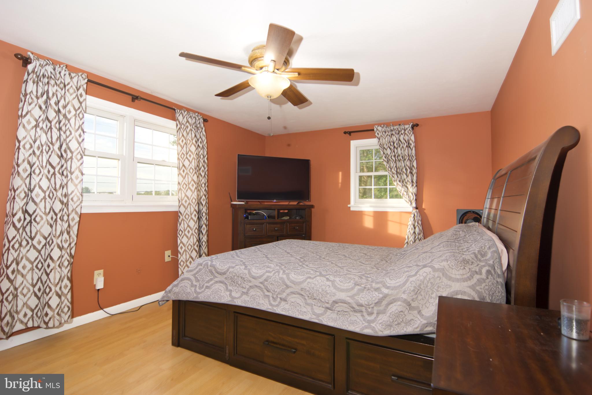1307 Mapledale Road Elizabethtown, PA 17022 - Photo 14 of 28 Gallery Image 14