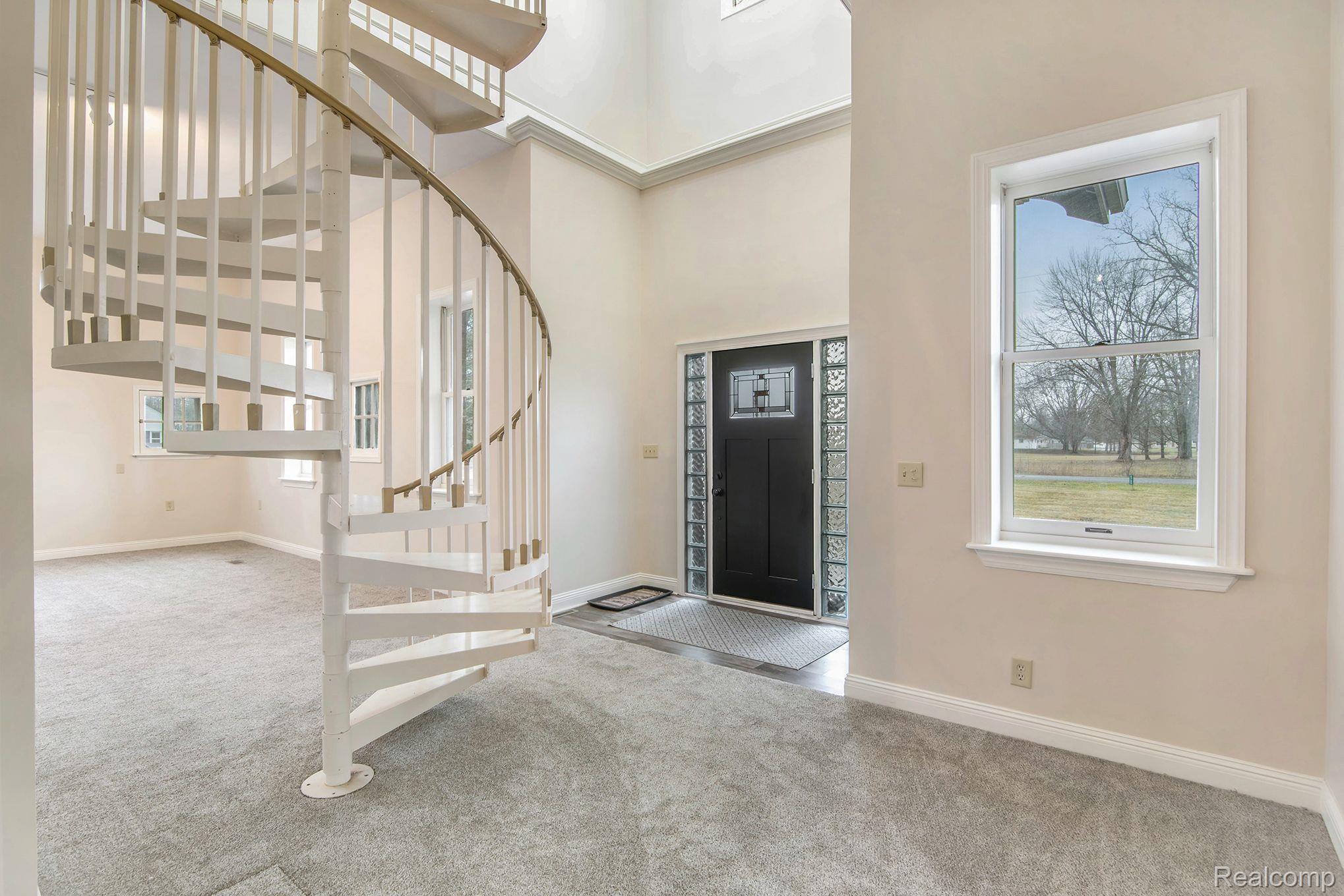 6785 Dutch Road Saginaw, MI 48609 - Photo 8 of 34