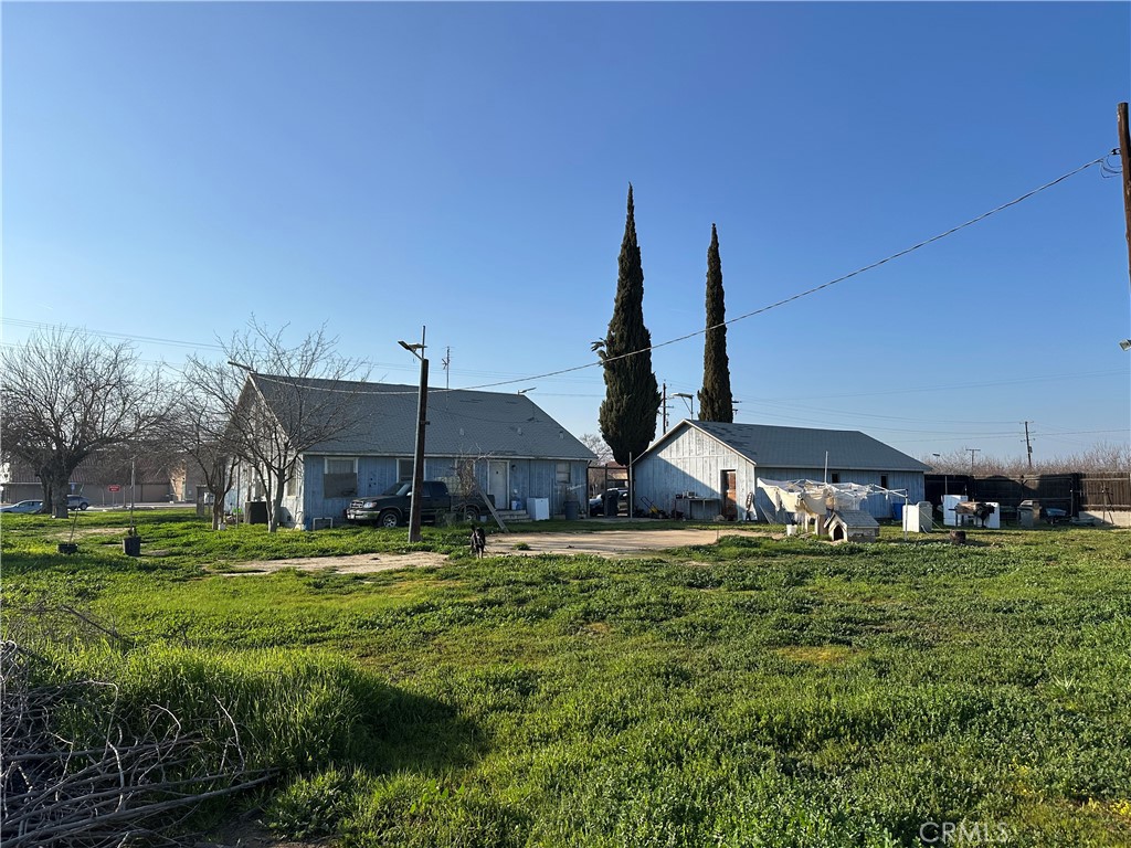6540 Enos Lane Bakersfield, CA 93314 - Photo 11 of 54