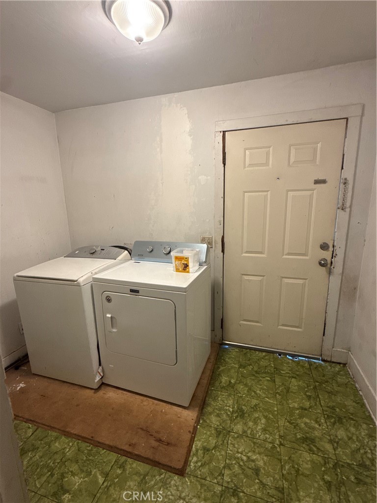 6540 Enos Lane Bakersfield, CA 93314 - Photo 21 of 54