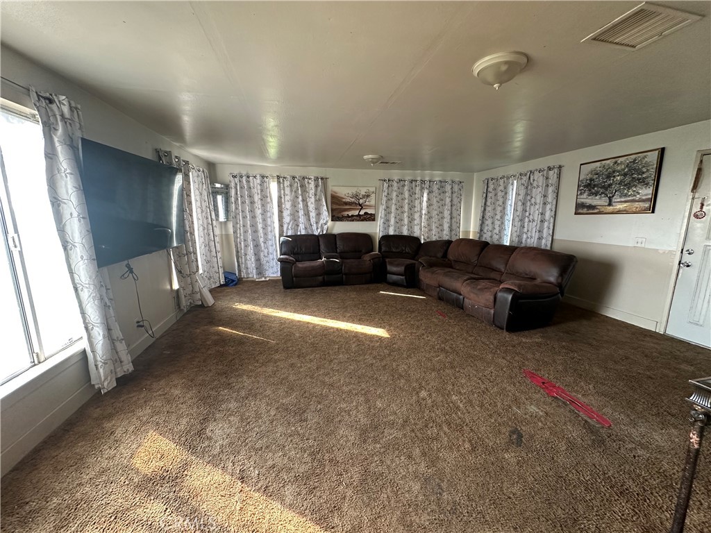 6540 Enos Lane Bakersfield, CA 93314 - Photo 37 of 54