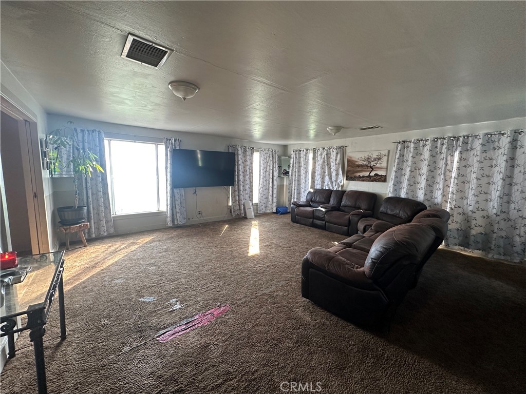 6540 Enos Lane Bakersfield, CA 93314 - Photo 38 of 54