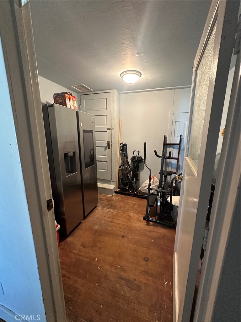 6540 Enos Lane Bakersfield, CA 93314 - Photo 40 of 54