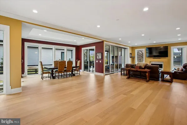 $2,300,000 | 4055 Thornton Street, Annandale, VA 22003