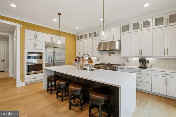 $2,300,000 | 4055 Thornton Street, Annandale, VA 22003