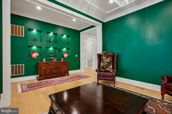 $2,300,000 | 4055 Thornton Street, Annandale, VA 22003
